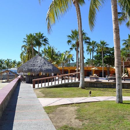 Hotel Playa Del Sol Лос-Баррілес Екстер'єр фото