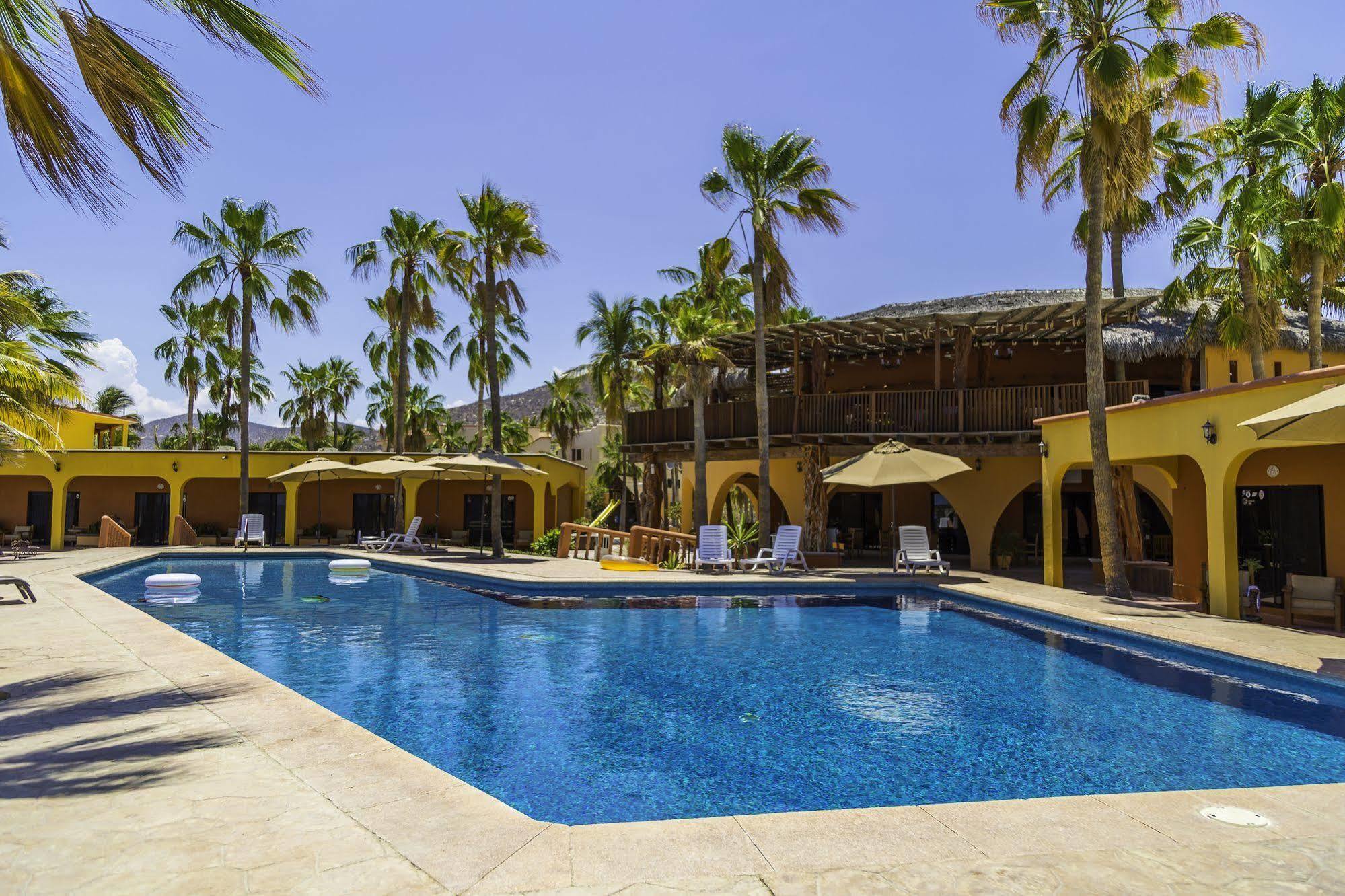 Hotel Playa Del Sol Лос-Баррілес Екстер'єр фото
